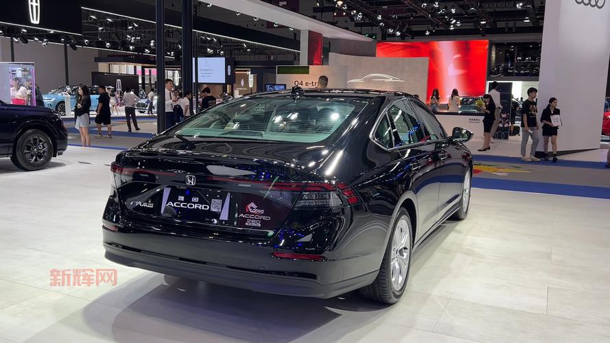 巴士驾驶员2012：从新手到老司机的成长故事