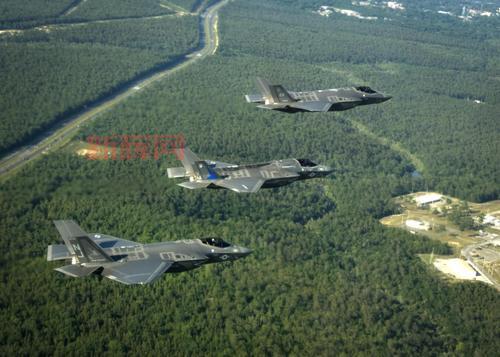 前海军作战专家深度分析:歼-20与第四代战斗机对比