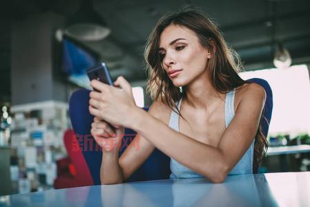 9277在线观看视频是什么?内容详情全面解析!