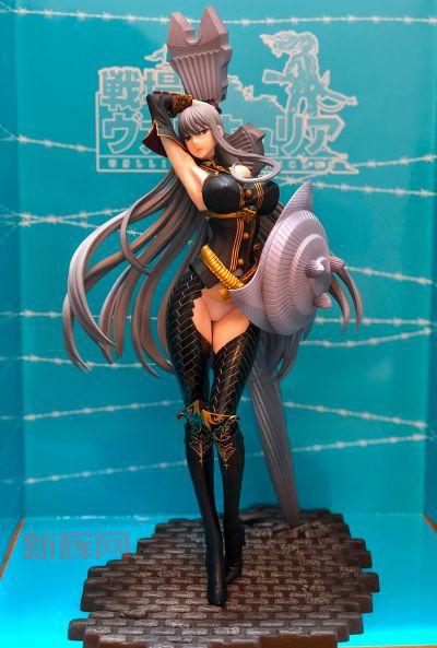 塞露贝利亚·布蕾斯：苍蓝魔女的传奇与人气周边详解