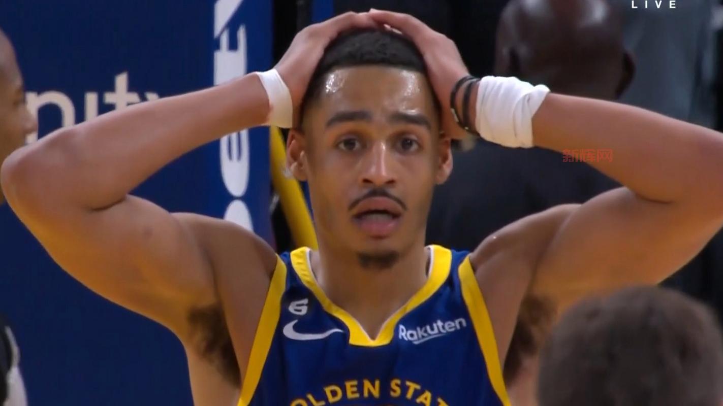 勇士主场战胜爵士，普尔爆发带领球队逆转！