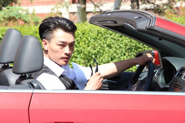 无地之主:陈韦然与迟漠寒领衔主演的惊险之旅