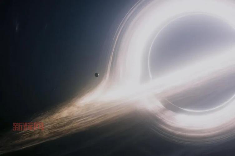 宇宙黑洞是什么?揭秘黑洞的起源与特性