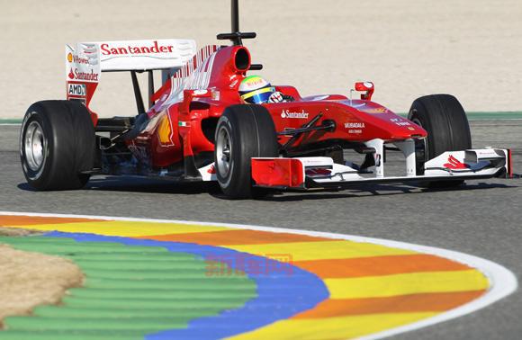 揭秘F1 2010职业模式玩法：体验全方位赛车竞技