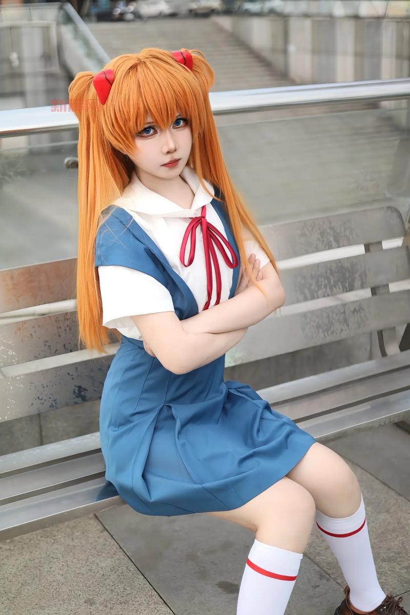 明日香COS分享：细节还原与少女感穿搭解析